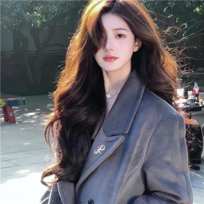 无限斯特拉托斯：渴望恋爱的六重奏